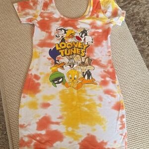 Young ladies Looney Tunes maxi dress